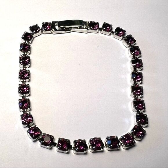 Handcrafted bracelet with amethyst sparkly Swarovski crystal - Picture 4 of 6